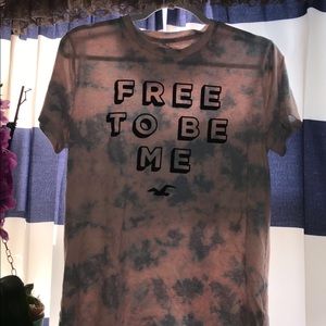 Hollister t-shirt